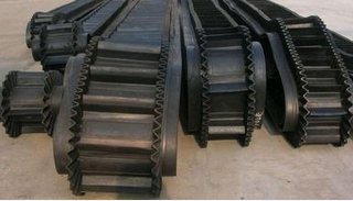 大傾角輸送帶傾斜角度大_設(shè)備類欄目